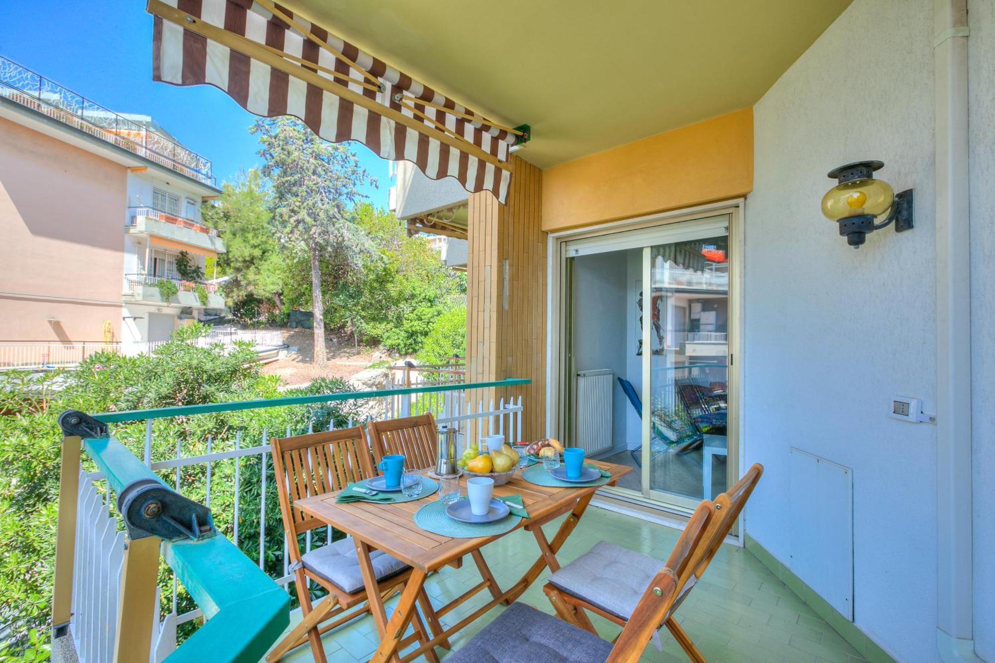 Casa Emma With Sea Glimpse - Happy Rentals Sanremo Dış mekan fotoğraf
